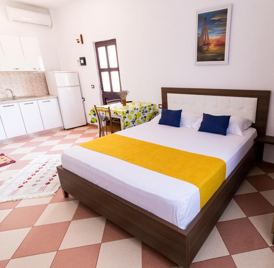 Vila Toskaj Vlore Exterior photo